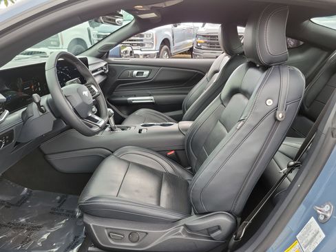 Used 2024 Ford Mustang Premium RWD image 11