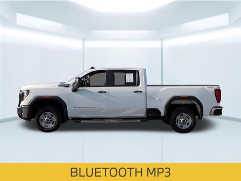 Used 2024 GMC Sierra 2500 Pro w/ Convenience Package AWD/4WD image 2