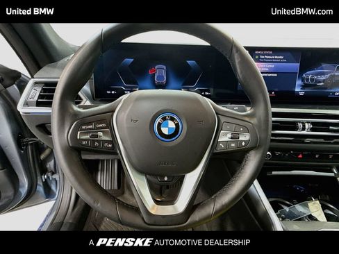 Used 2023 BMW i4 eDrive35 w/ Premium Package RWD image 6