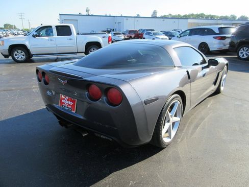 Used 2013 Chevrolet Corvette Coupe RWD image 4