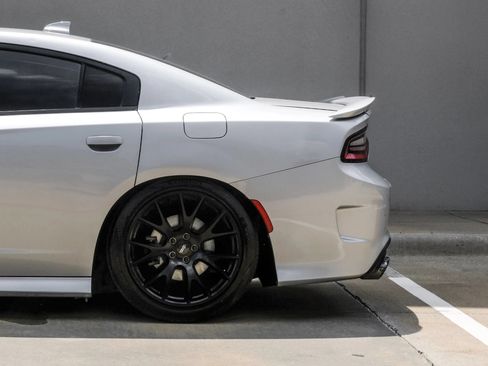 Used 2021 Dodge Charger R/T RWD image 16