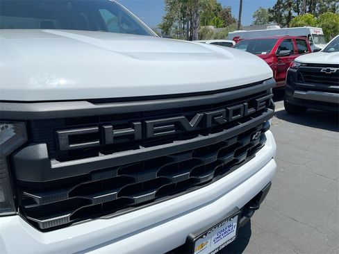 New 2025 Chevrolet Silverado 1500 Custom image 30