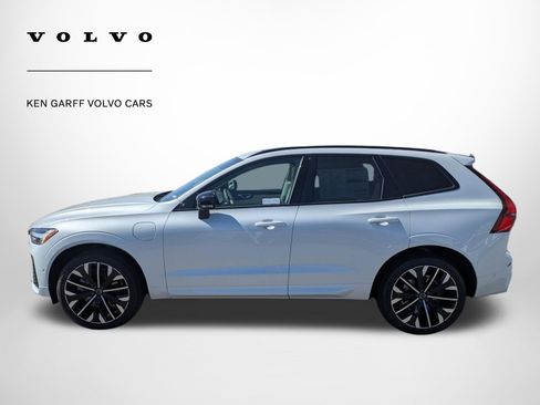 New 2026 Volvo XC60 T8 Ultra w/ Protection Package Premier AWD/4WD image 7