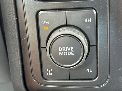 New 2026 Ford F250 4x4 Crew Cab Super Duty image 26