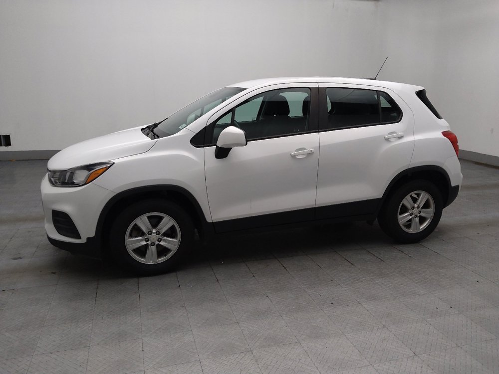 Used 2021 Chevrolet Trax LS FWD image 2
