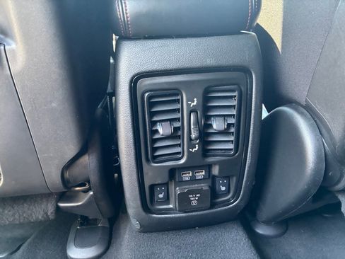 Used 2023 Dodge Durango R/T AWD/4WD image 22