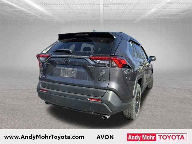 Used 2024 Toyota RAV4 XLE w/ Convenience Package FWD image 22