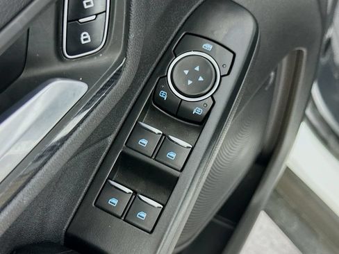 Used 2023 Ford Escape ST-Line w/ Tech Pack #1 FWD image 19