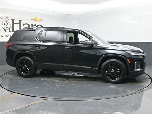 Used 2023 Chevrolet Traverse LT w/ Midnight/Sport Edition image 51