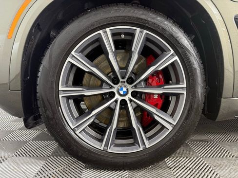 Used 2025 BMW X5 xDrive50e w/ M Sport Package image 9