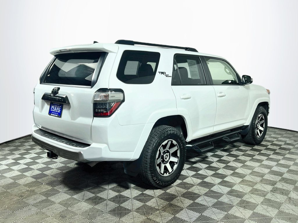 Certified 2023 Toyota 4Runner TRD Off-Road Premium AWD/4WD image 7
