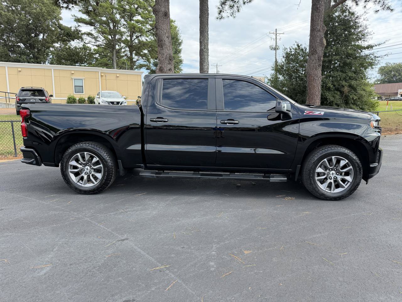 Used 2019 Chevrolet Silverado 1500 RST AWD/4WD image 5