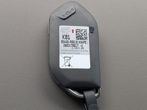 New 2026 Kia Carnival EX FWD image 26