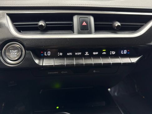 Used 2021 Lexus UX 200 w/ Accessory Package (Z2) FWD image 30