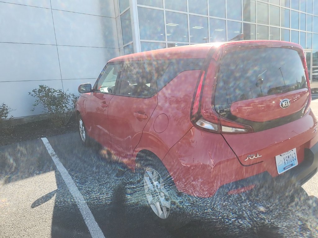 Used 2020 Kia Soul S FWD image 4
