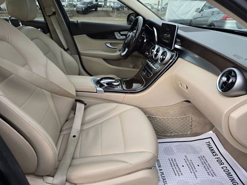Used 2017 Mercedes-Benz C 300 C 300 4MATIC Sedan 4D w/ Premium 3 Package image 11