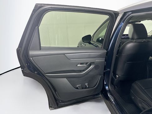 Used 2025 MAZDA CX-90 3.3 Turbo w/ Select Package image 25