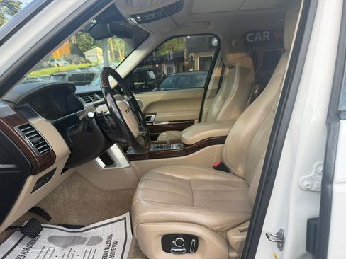 Used 2017 Land Rover Range Rover HSE AWD/4WD image 16