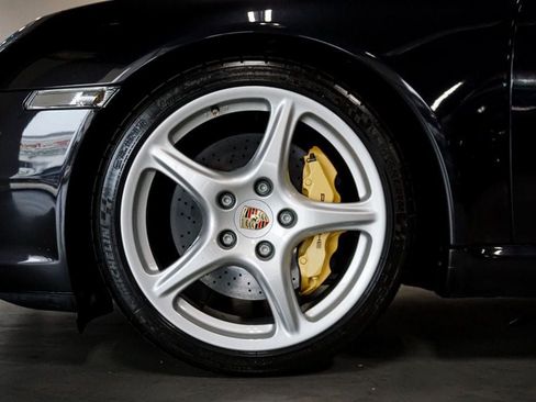 Used 2006 Porsche 911 Carrera S RWD image 30