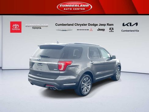 Used 2019 Ford Explorer Platinum image 7