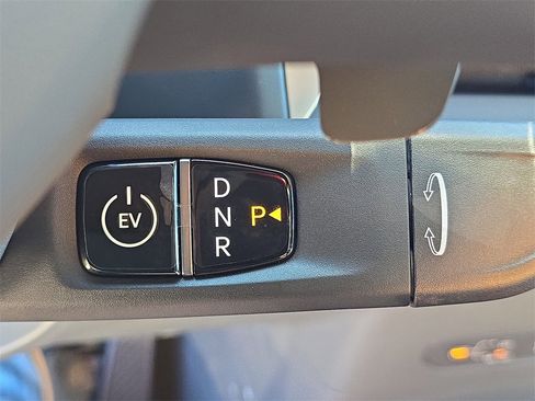 New 2026 Kia EV9 Wind image 30