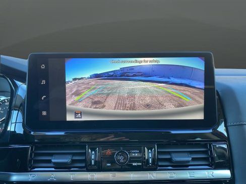 New 2026 Nissan Pathfinder SV image 9