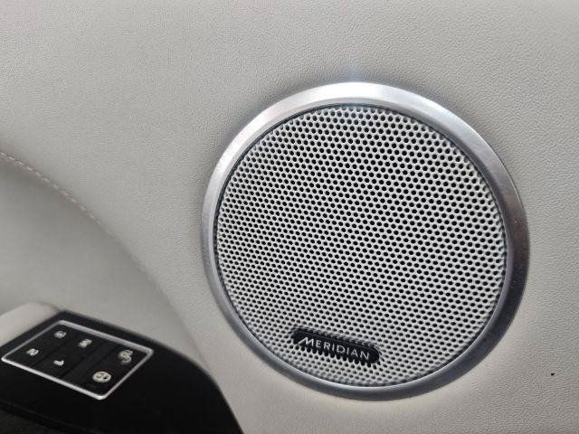 Used 2015 Land Rover Range Rover Autobiography AWD/4WD image 32