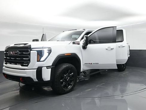 Used 2025 GMC Sierra 2500 AT4 AWD/4WD image 67