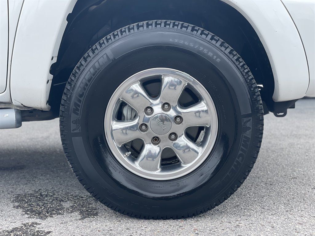 Used 2009 Toyota Tacoma PreRunner RWD image 33