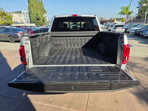 Used 2015 Ford F150 XLT w/ Equipment Group 302A Luxury image 19