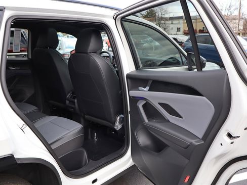 New 2026 Volkswagen Tiguan SE R-Line image 29