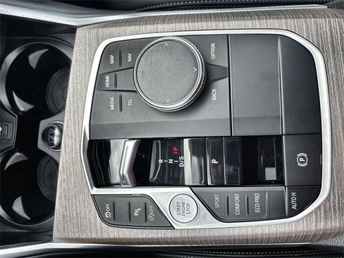 Used 2025 BMW 330i xDrive Sedan w/ Convenience Package image 20
