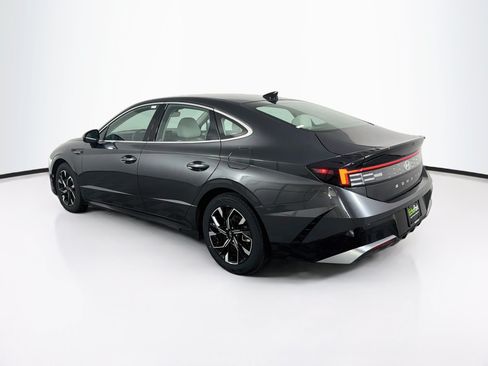 Used 2025 Hyundai Sonata SEL FWD image 5