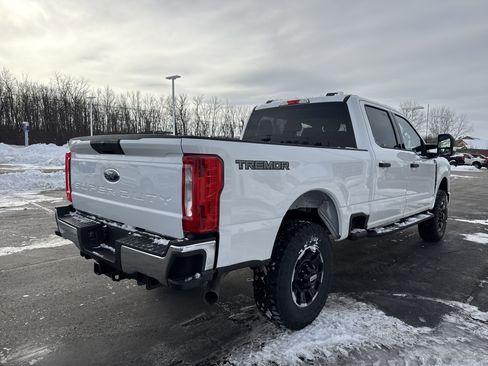 New 2026 Ford F250 XLT w/ Tremor Off-Road Package image 14