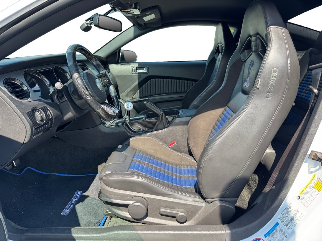 Used 2014 Ford Mustang Shelby GT500 w/ Equipment Group 821A RWD image 9