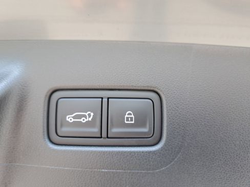 Used 2025 Hyundai Santa Fe XRT AWD/4WD image 13