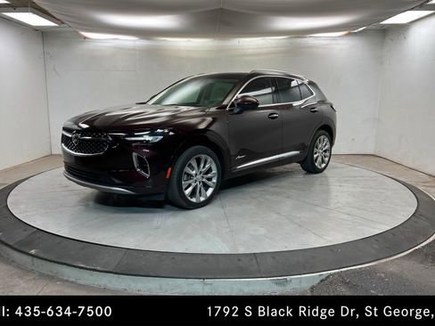 Used 2023 Buick Envision Avenir image 1