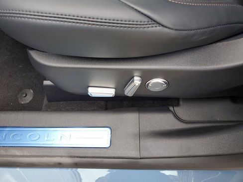 New 2026 Lincoln Nautilus Premier w/ Equipment Group 102A AWD/4WD image 22