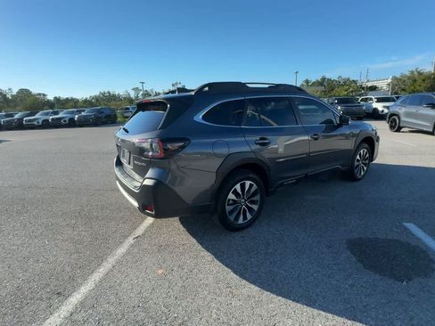 Used 2025 Subaru Outback Limited AWD/4WD image 8