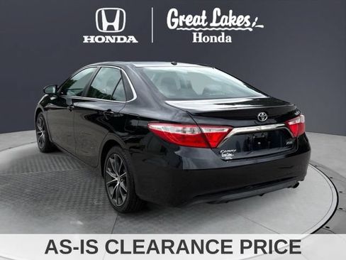 Used 2015 Toyota Camry XSE w/ Moonroof Package FWD image 4