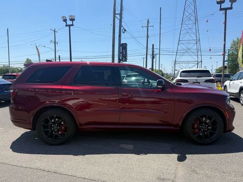 Used 2021 Dodge Durango SRT w/ Technology Group AWD/4WD image 4