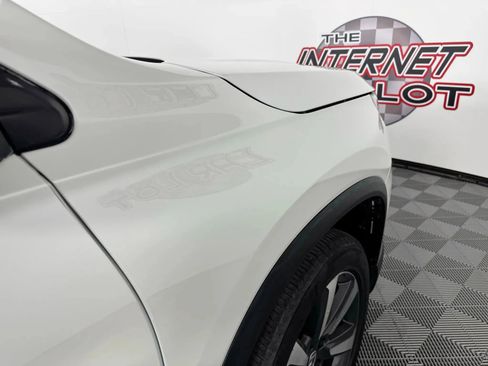 Used 2023 Honda Pilot Touring image 35