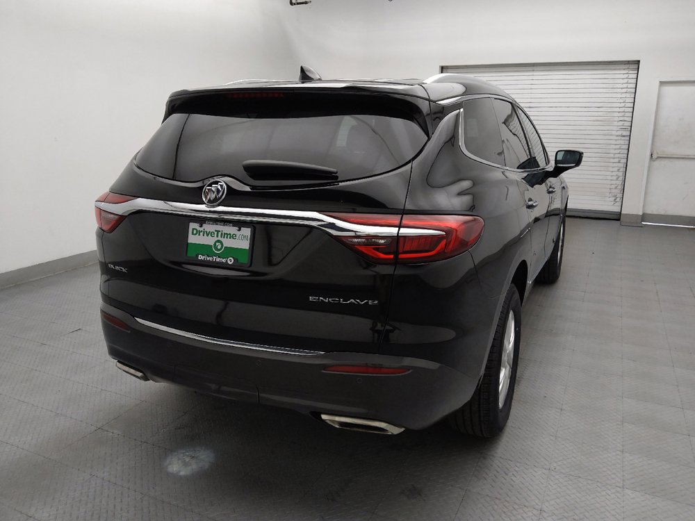 Used 2018 Buick Enclave Essence FWD image 7