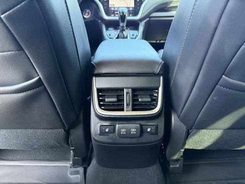 Used 2022 Subaru Outback Limited image 31