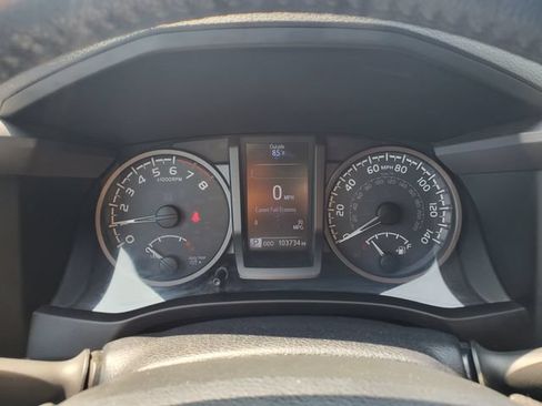 Used 2019 Toyota Tacoma TRD Sport AWD/4WD image 22