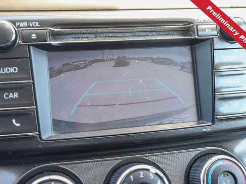 Used 2015 Toyota RAV4 LE AWD/4WD image 21