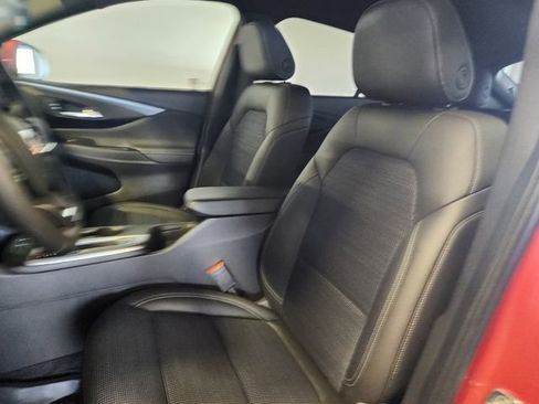 Used 2024 Buick Envista Preferred w/ Convenience I Package image 13