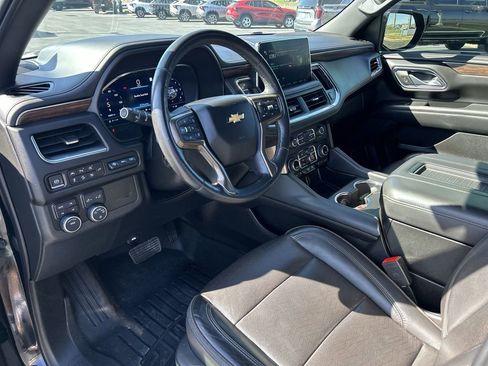 Used 2022 Chevrolet Tahoe High Country AWD/4WD image 10