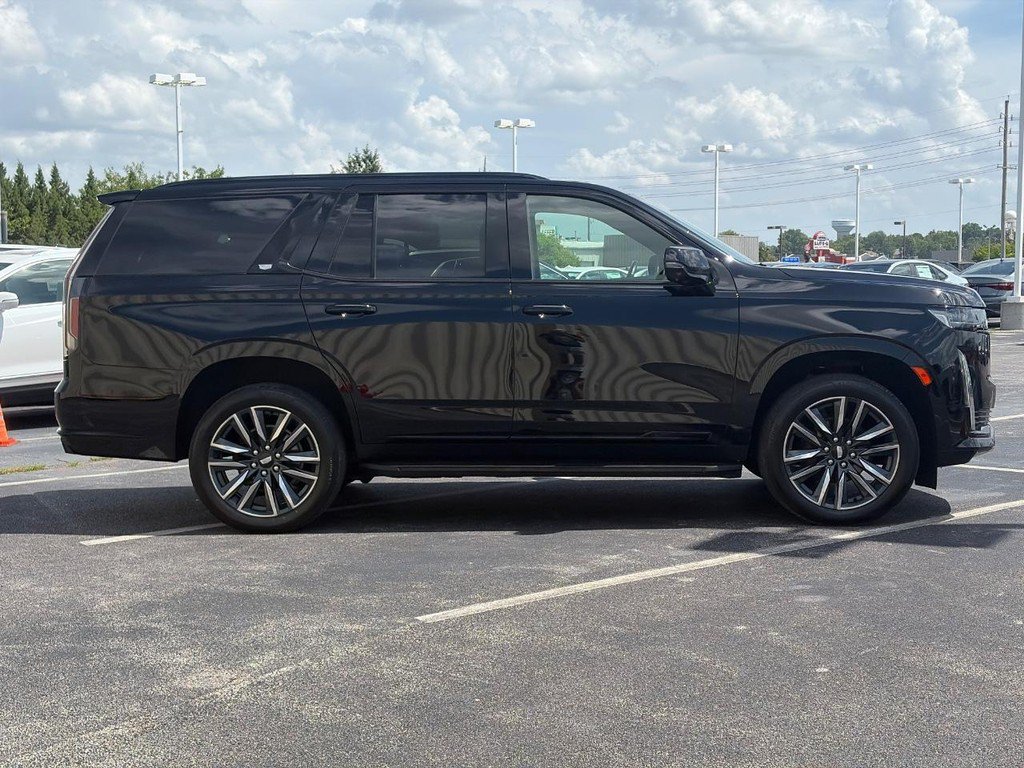 Used 2021 Cadillac Escalade Sport w/ Driver Assist Tech Package AWD/4WD image 4