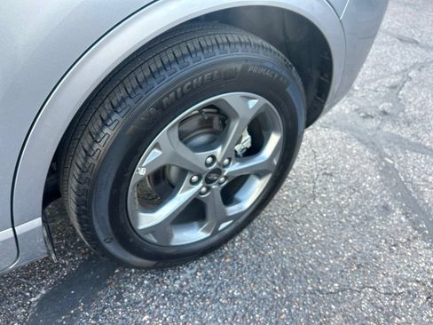 Used 2024 Ford Escape ST-Line w/ Tech Pack #1 FWD image 7